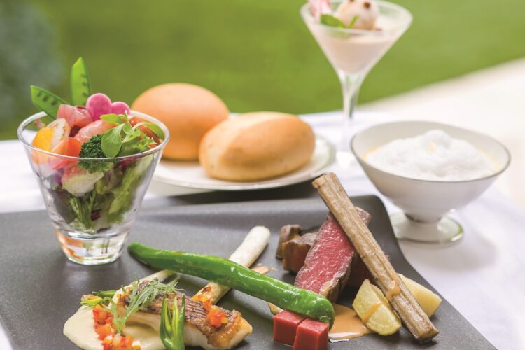 ~2月~ クオカード5000円付【無料試食&2邸宅全館見学】人気NO.1フェア