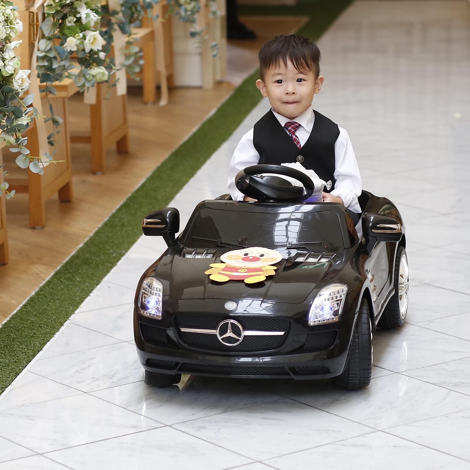 メルセデス ベンツ ラジコンカー 車 リングボーイ 結婚式-