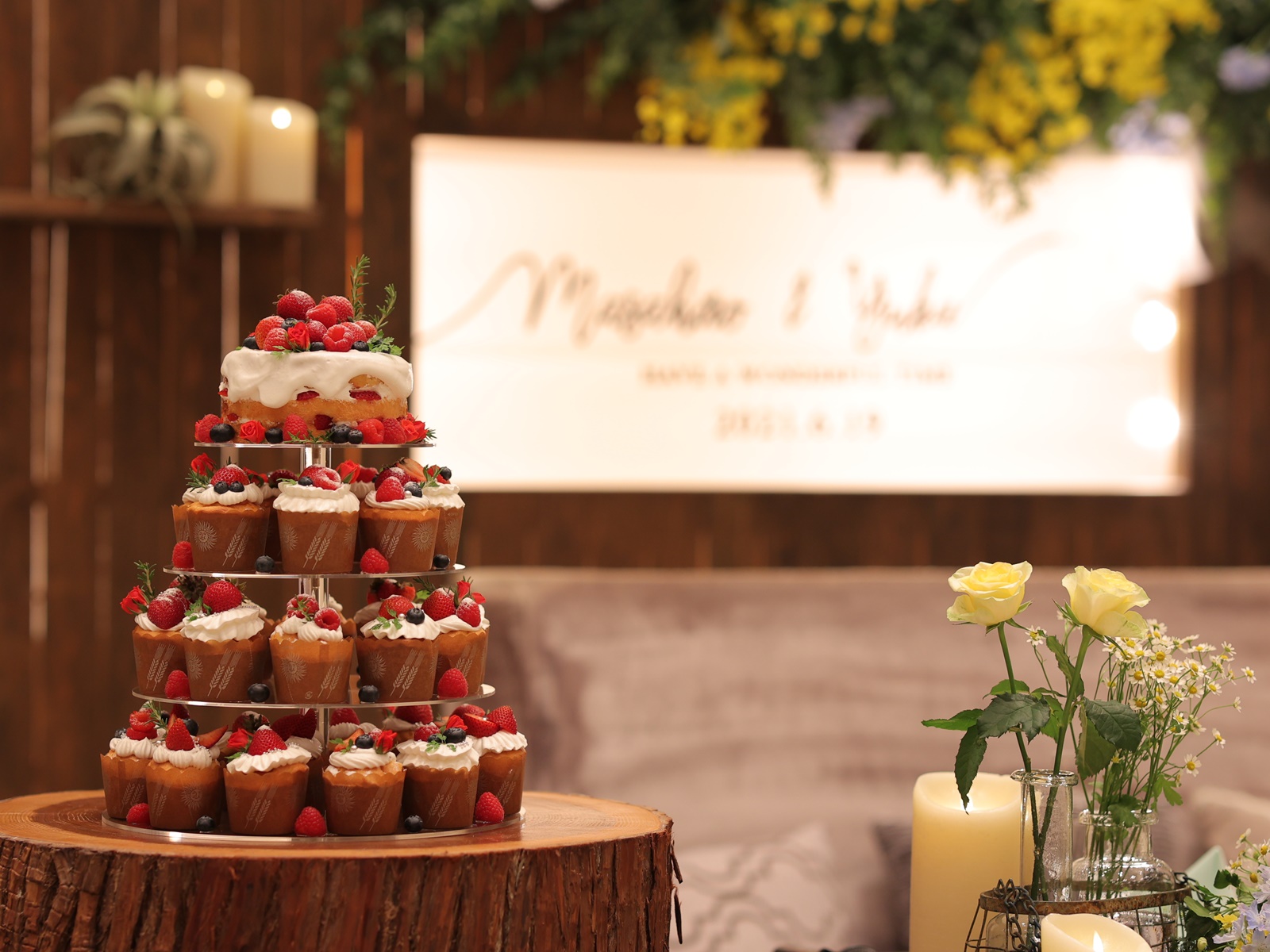 カップケーキで作るオリジナルウェディングケーキ ニュース ブログ 滋賀 近江八幡の結婚式場 公式 ヴィラ アンジェリカ